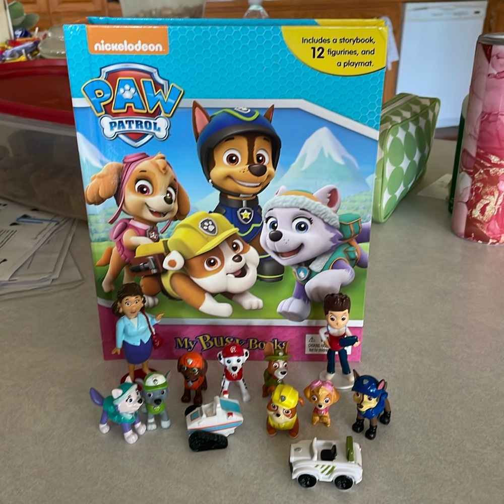 Paw Patrol My Busy Books With Map and Figurines Nickelodeon Plastic toys